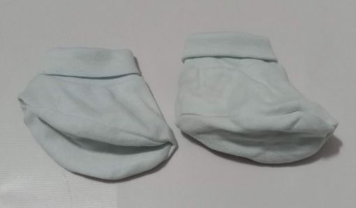 Picture of MDL02406 :: Size:New Born :: Baby Caps, Socks and Mitten Sets